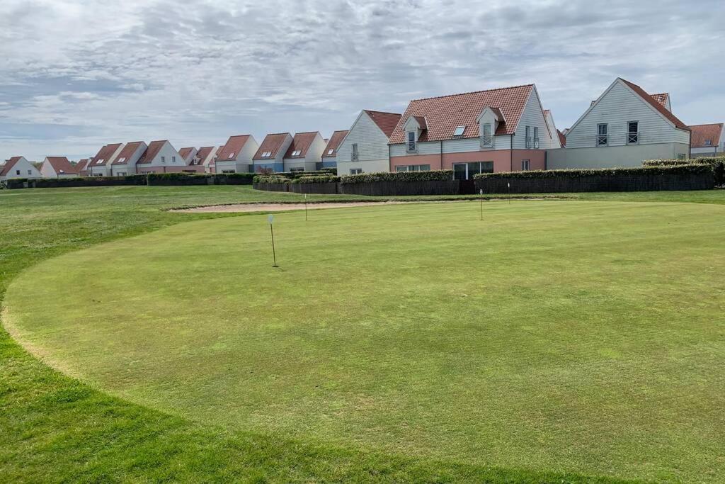 Le Charmant, Appartement Situe Dans La Residence De Standing, Les Dunes Du Golf A Wimereux Exterior photo